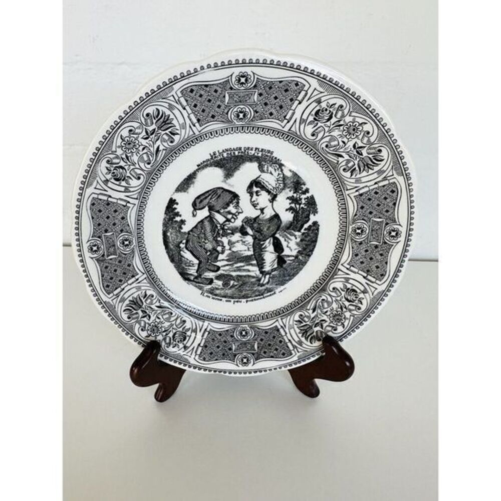 RARE Gien France French LANGUAGE OF LOVE Cartoon Black & White Plates See Photos
